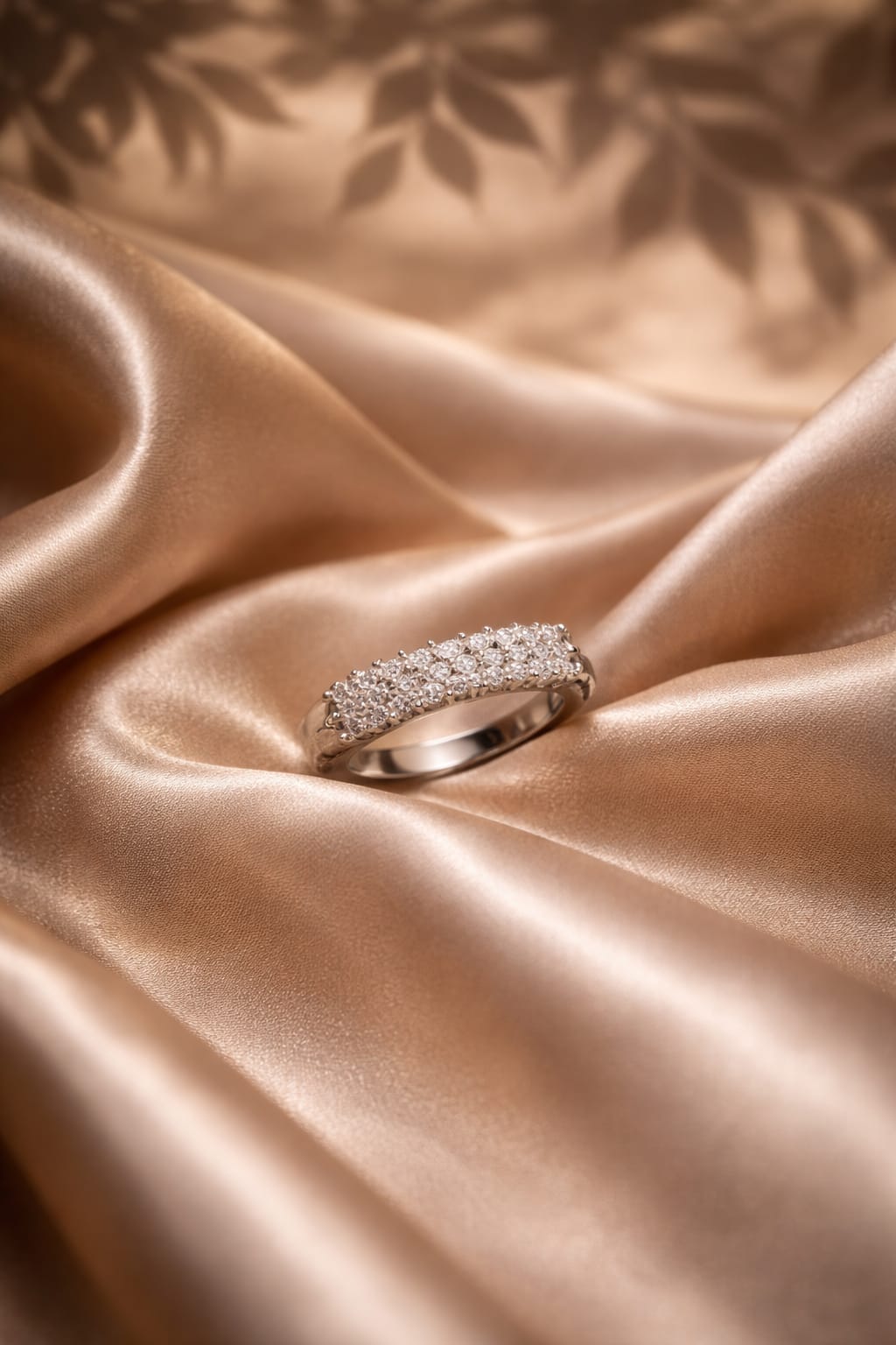 Luxury Diamond Crown Ring