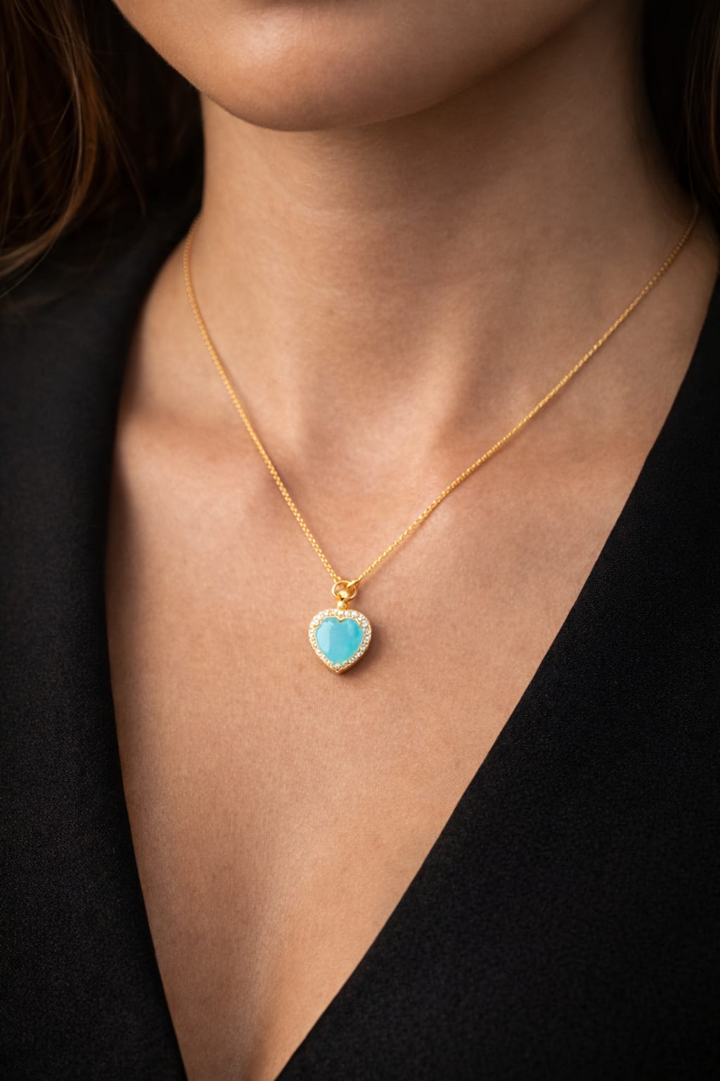 Luxury Gold Heart Pendant Necklace with Turquoise Stone